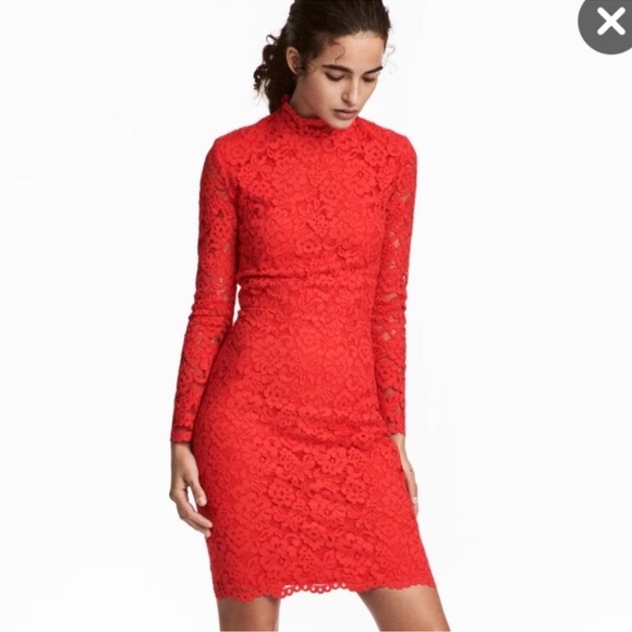 H&M Dresses & Skirts - H&M Women’s Red Lace Dress Long sleeve Open Back Knee Length Gold label Sz 4